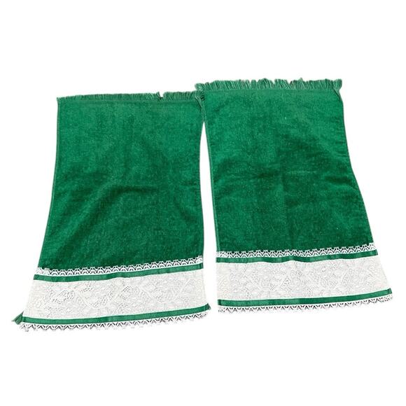 Vintage Two NEW Embroidered Shamrock Irish Facecloths and Green Lace Handtowels - Picture 4 of 7